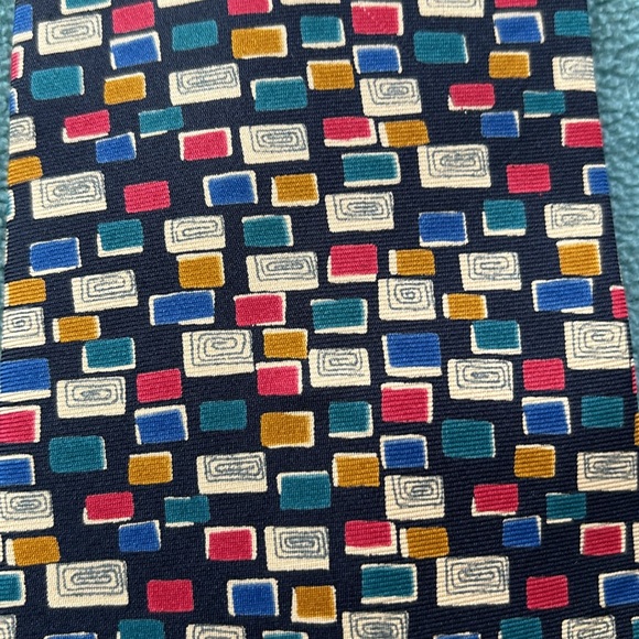 Boston Traders multi color men’s tie - Picture 2 of 3